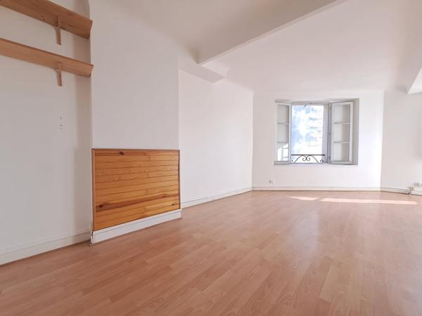 Bayonne remparts - t2 56m² dernier étage