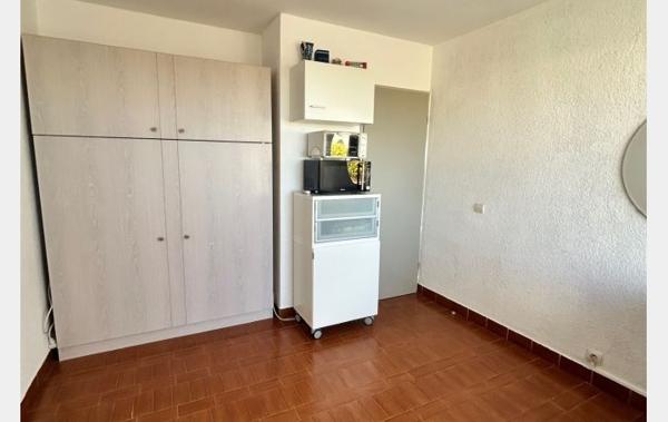 Vente Studio + Cellier + Parking commun Port-camargue   