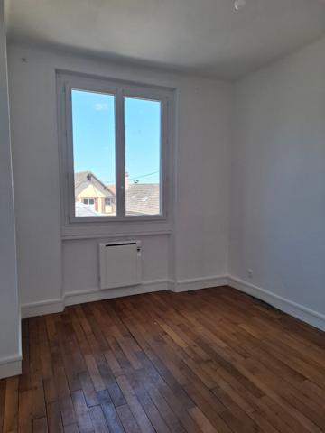 CENTRE VILLE DE LA LOUPE