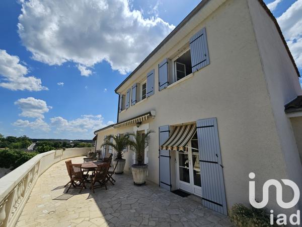 Maison à vendre 4 pièces 150 m² Châteauneuf-sur-Charente