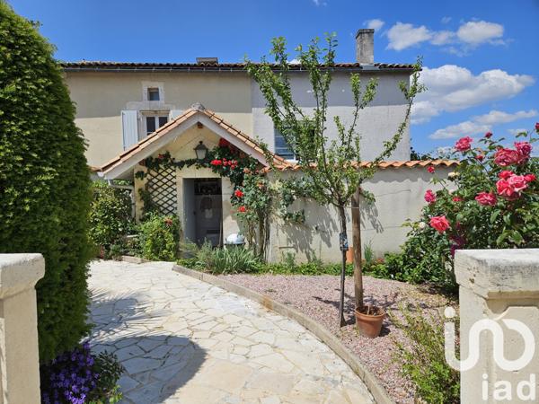 Maison à vendre 4 pièces 150 m² Châteauneuf-sur-Charente