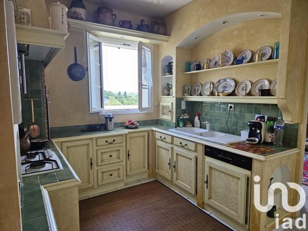 Maison à vendre 4 pièces 150 m² Châteauneuf-sur-Charente