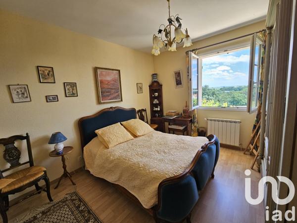 Maison à vendre 4 pièces 150 m² Châteauneuf-sur-Charente