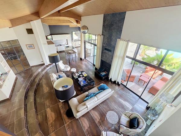 Propriété d’exception aux portes de Perpignan – 260 m² habitables sur 1 690 m² paysagés avec piscine, Pollestres