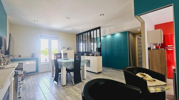 MAISON 86M² RENOVÉE 3 CHAMBRES GARAGE JARDIN