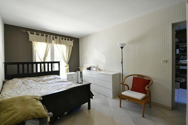 Maison Neauphle Le Chateau 7 pièce(s) 189.63 m2