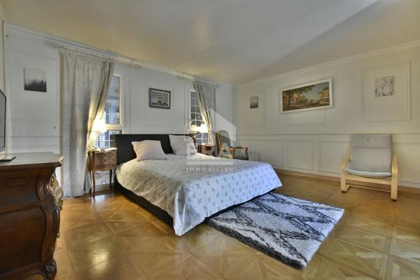 Maison Neauphle Le Chateau 7 pièce(s) 189.63 m2