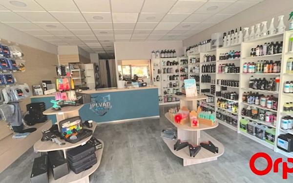 Immeuble à vendre    2 pièces •  Saint-Quentin