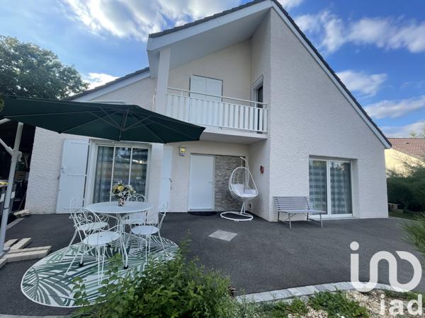 Maison à vendre 6 pièces 140 m² Boissise-le-Roi