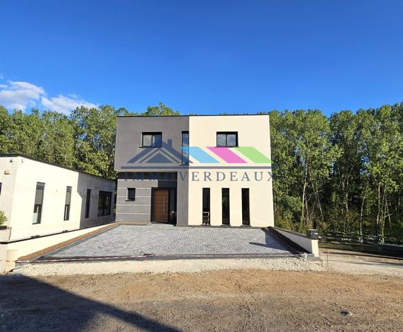 MAISON 5 chambres / 2 TERRASSES / 2 GARAGES