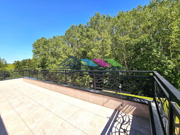 MAISON 5 chambres / 2 TERRASSES / 2 GARAGES