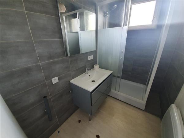 Appartement à vendre |  Soyaux |  3 pièces | 70 m²