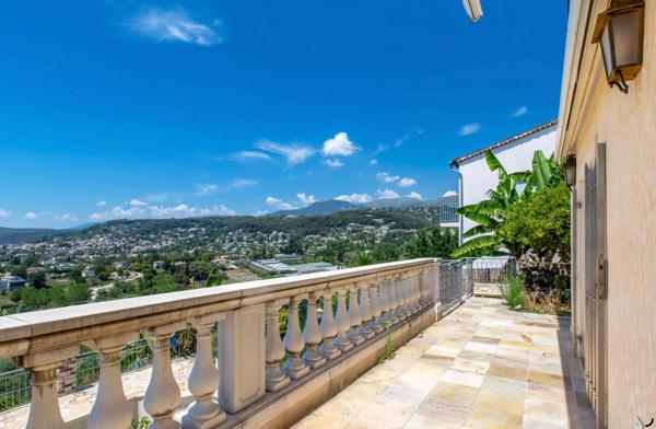 Maison à vendre 7 pièces SAINT PAUL DE VENCE (06)