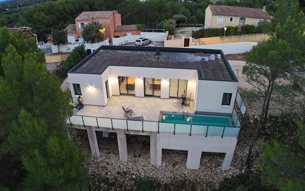 Maison à vendre    4 pièces •  Beaucaire