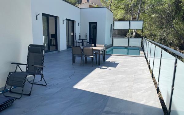 Maison à vendre    4 pièces •  Beaucaire