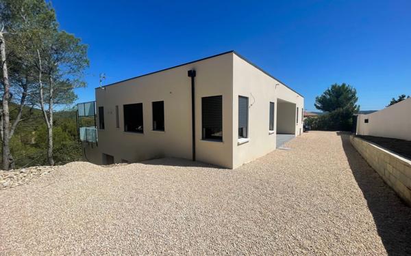 Maison à vendre    4 pièces •  Beaucaire