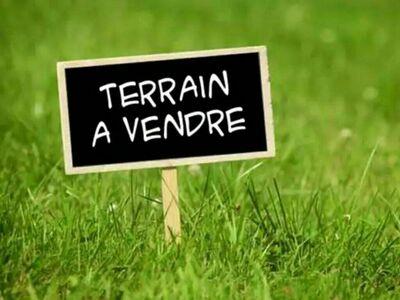 Achat terrain près de Montmacq - 450 m² - 55 000 €