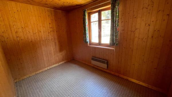 EXCLUSIVITE - Maison avec deux appartements de 50m2 à rénover exposition SUD