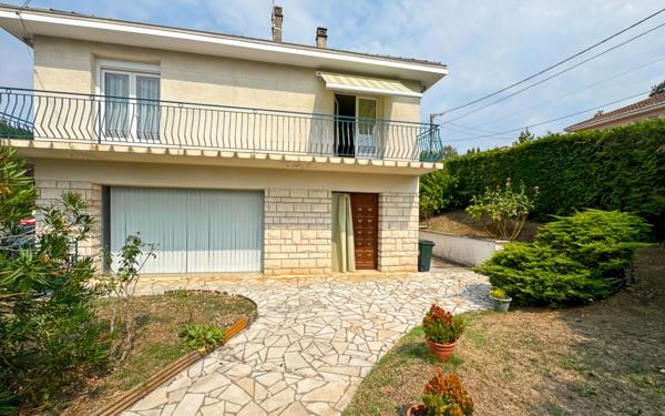 Maison à vendre    5 pièces • 150 m2 Périgueux