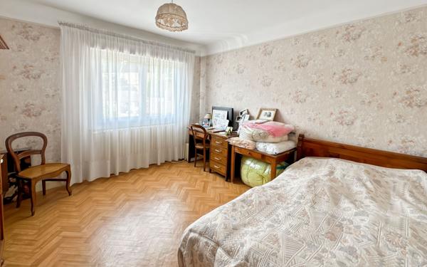 Maison à vendre    5 pièces • 150 m2 Périgueux