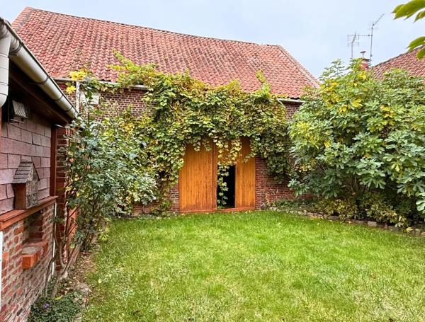 Maison bourgeoise, dépendances et piscine – Énorme potentiel , Somain