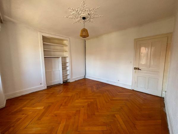 Appartement 4 pièces 84.33 m2