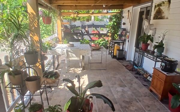 Maison à vendre    2 pièces • 50 m2 Entre-Deux