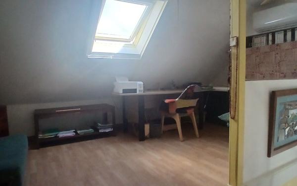 Maison à vendre    2 pièces • 50 m2 Entre-Deux