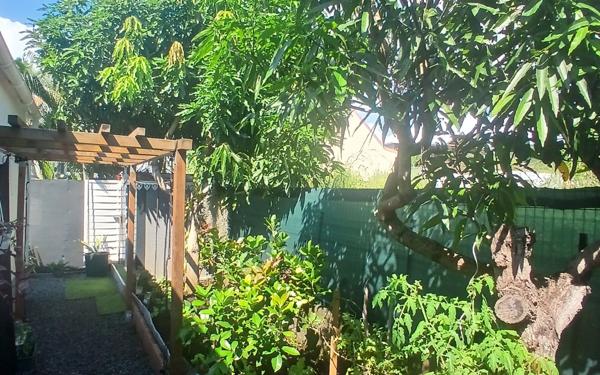 Maison à vendre    2 pièces • 50 m2 Entre-Deux