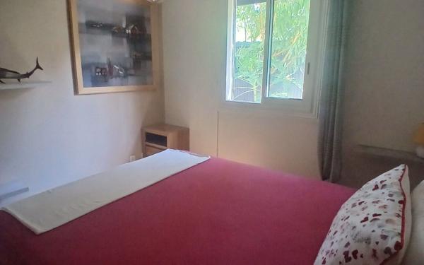 Maison à vendre    2 pièces • 50 m2 Entre-Deux