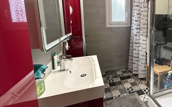 Maison à vendre    4 pièces • 93 m2 Saint-Saturnin