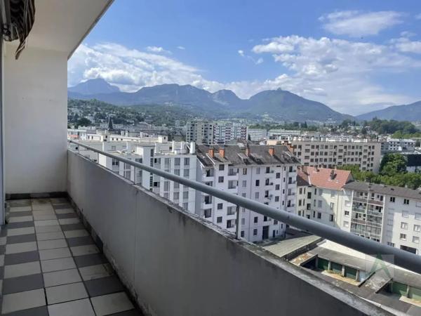 Appartement à louer à Chambéry (73000)