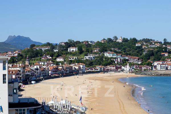 Saint-Jean-de-Luz - première ligne - vue panoramique sur la baie - Appartement T1- vue mer - Le Gran