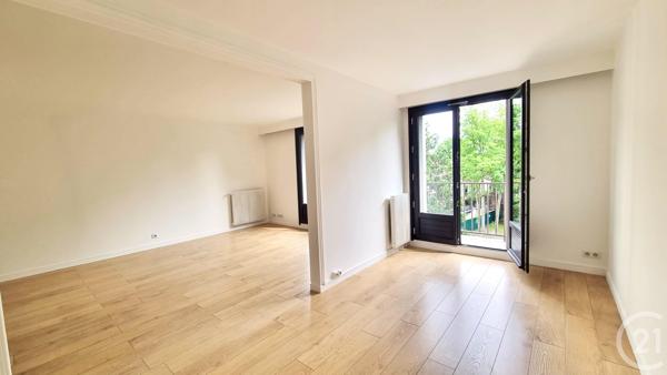 Appartement F5 à vendre  5 pièces - 95,12 m2 L ISLE ADAM - 95