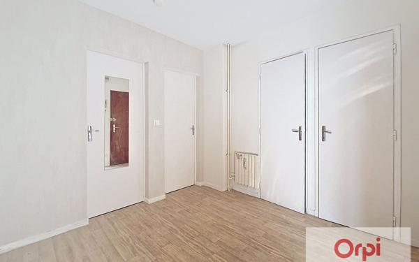 Appartement à louer    2 pièces • 49,22 m2 Montluçon