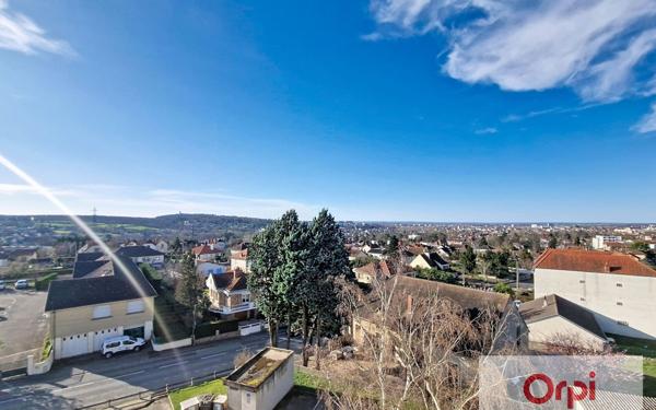 Appartement à louer    2 pièces • 49,22 m2 Montluçon
