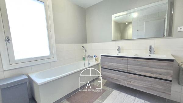Maison
         5 pièces
        - 105 m² 139 900 €*