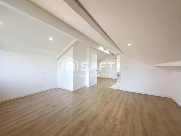 Maison récente avec vues lac