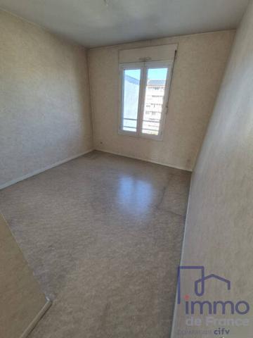 Appartement 4 pièces                                        - 42400 Saint-Chamond Réf : 2406-CIFVFOREZVELAY