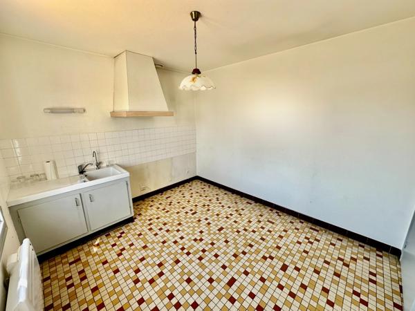 Maison 79 m² – Sous-sol complet – Terrain 760 m² – Chauvigny – 25 min Poitiers