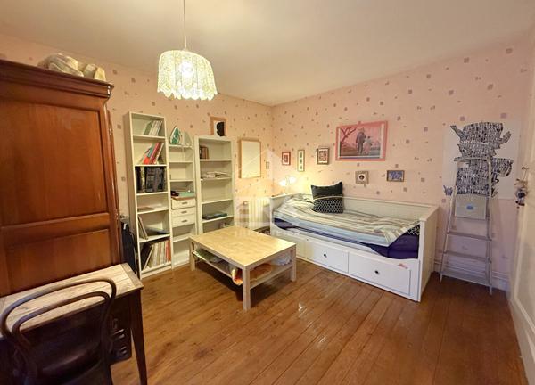 Charmante Maison Meulière de 125m² à Champeaux