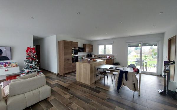 Maison à vendre    4 pièces •  Thenay