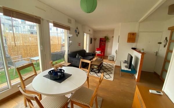 Appartement à vendre    3 pièces • 60,90 m2 Bordeaux