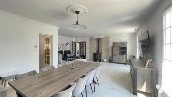 MAISON - 6 PIÈCES-164m²  LA JARRIE