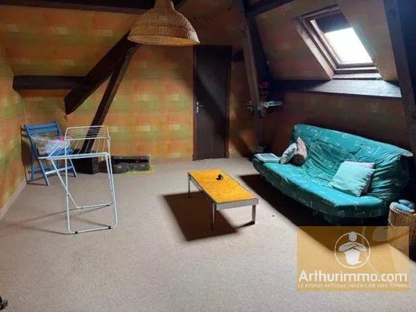 Vente                                                      Maison
                        
                     9 pièces                      231 m2                     à Millau