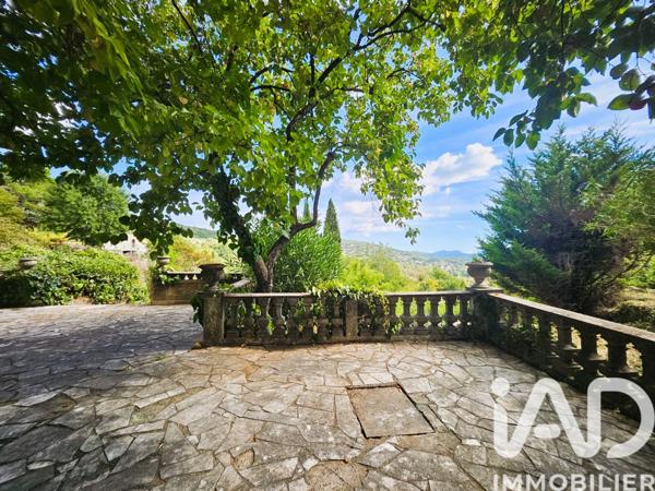 Maison à vendre 10 pièces 240 m² Montauroux