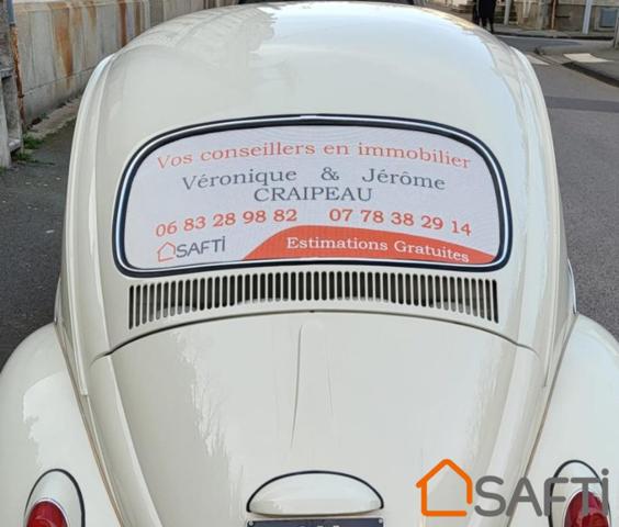 Rare sur le marché, tout à pied pour cette maison proche plage et commerces avec 2 chambres, 1 bureau (ou 3ème petite chambre)terrasse et garage sécurisé!