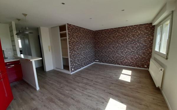 Appartement à vendre    2 pièces •  Chevilly-Larue