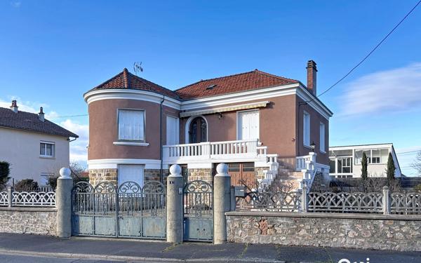 Maison à vendre    3 pièces • 149 m2 Brioude