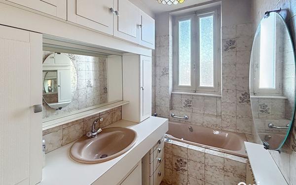 Maison à vendre    3 pièces • 149 m2 Brioude